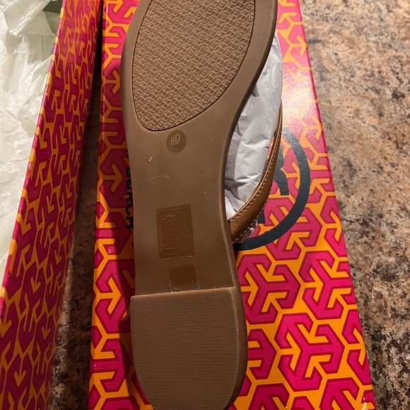 NWT Tory Burch Vegan Tera Flip Flops, Size 8 - Picture 8 of 8